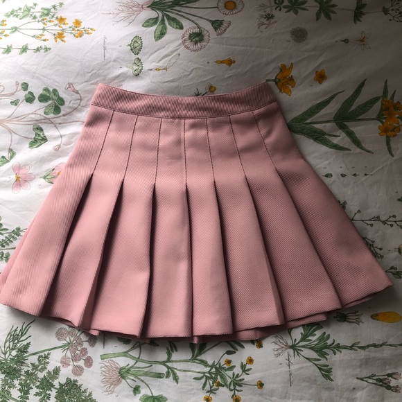 H&M Pink High Waist Pleated Skirt - Picture 2 of 5